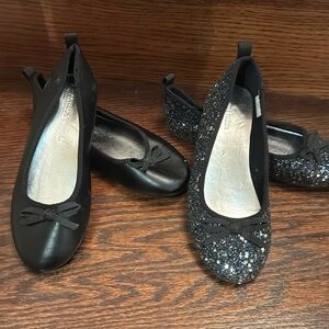 JOE FRESH - Bundle of 2 Girls Dress Slip On Shoes - size 1